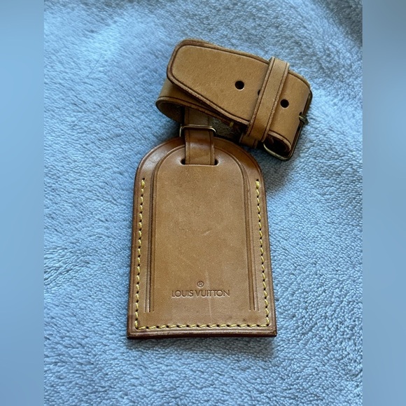 Louis Vuitton Vachetta Leather Poignet and Luggage Tag Set - Picture 1 of 13